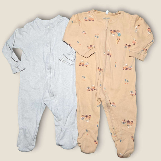 2 Old Navy 6-9m  & Pekkle 6m tractor patterned sleeper. , Kids 9 Month (6-9M)