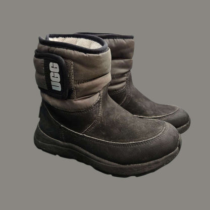 Ugg sz 11 toty weather snow boots, Shoes 11 (Toddler:2-4yr)