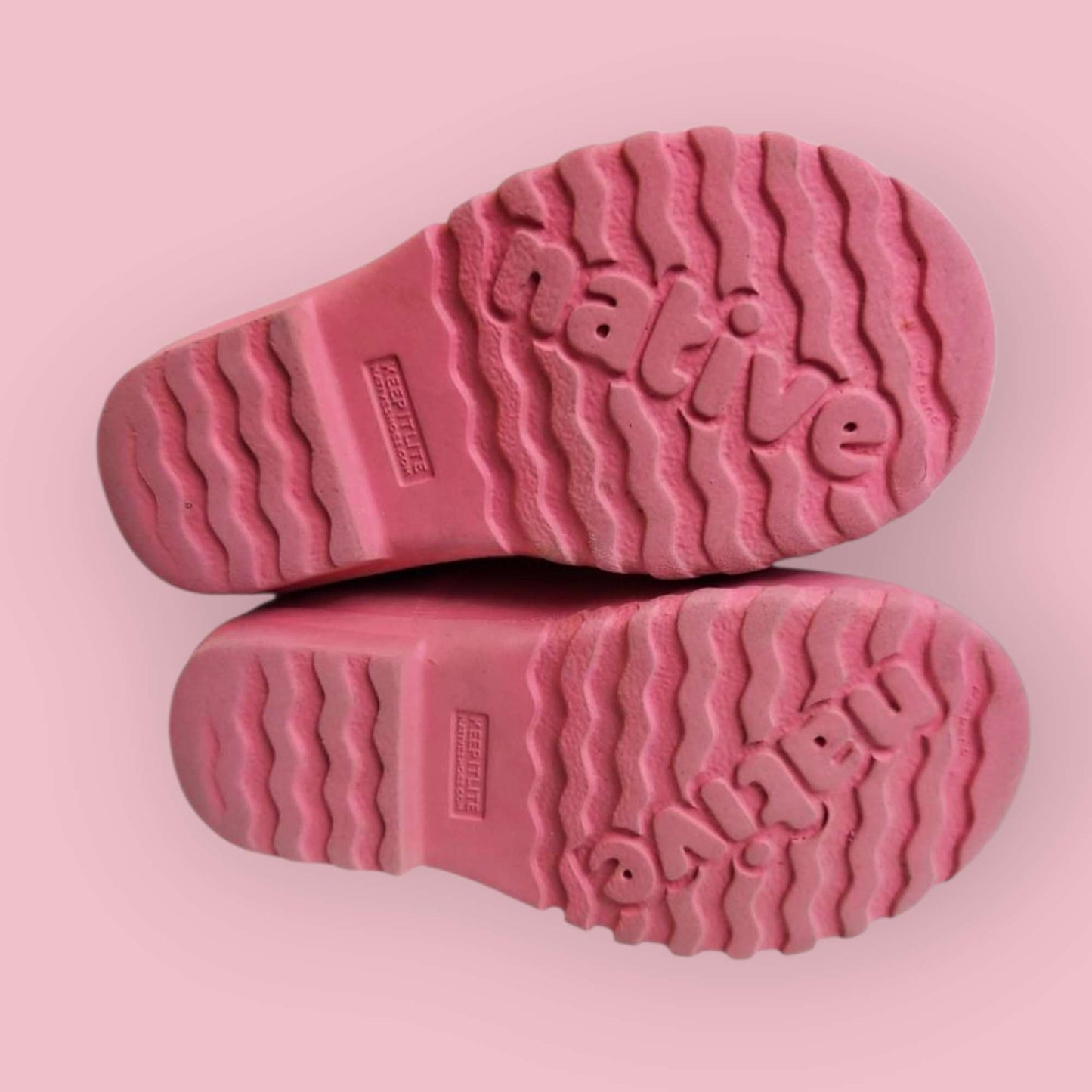 Native sz 8 pink boots, Shoes 8 (Toddler:2-4yr)