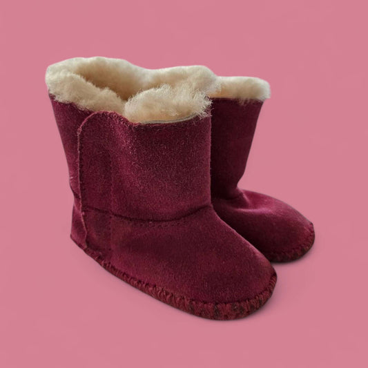 Ugg sz 2-3 pink baby boots , Shoes 3 (Baby: 0-12 mth)