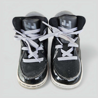Nike sz 8C black & grey high top sneakers
