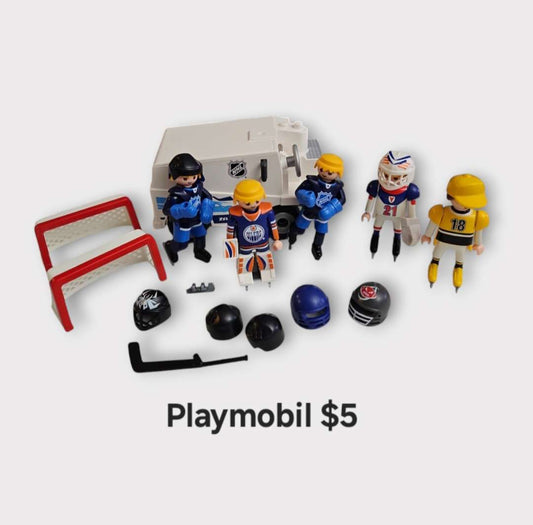 Playmobil hockey characters and zamboni