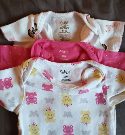 3 pack of 6--12 mons Onsies,, Kids 12 Month (9-12M)