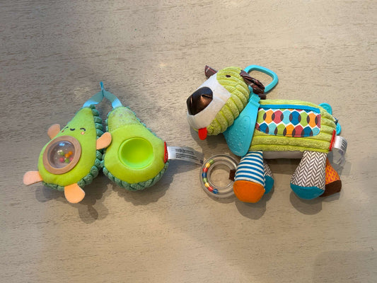 Skip Hop infant toys - avocado and Bandana Buddies
