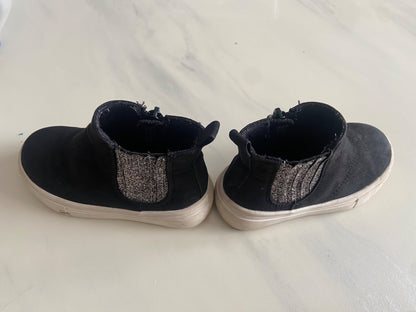 Black booties , Shoes 6 (Walkers:12-24 mth)