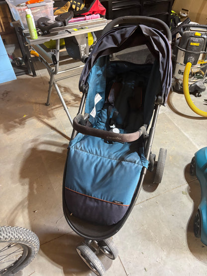 Evenflo Verge 3 Jogging stroller
