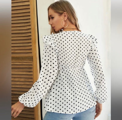 White polka dot pregnancy shirt, Maternity L (12-14)