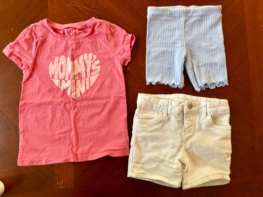 3 pcs Girls Mommy’s Mini Shorts Outfit Bundle (Retails $24), Kids 3T