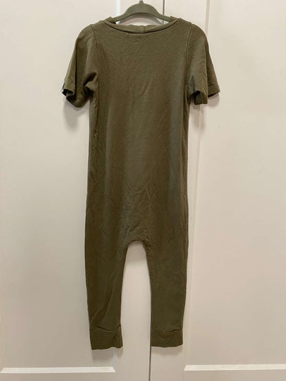 Short sleeved Brok Boys romper. Retails $50+, Kids 2T