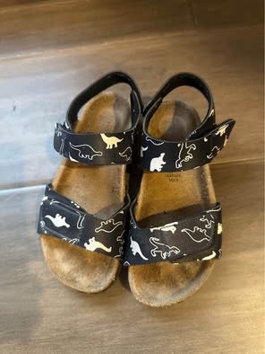 Toddler Dino Sandals, Shoes 11 (Toddler:2-4yr)