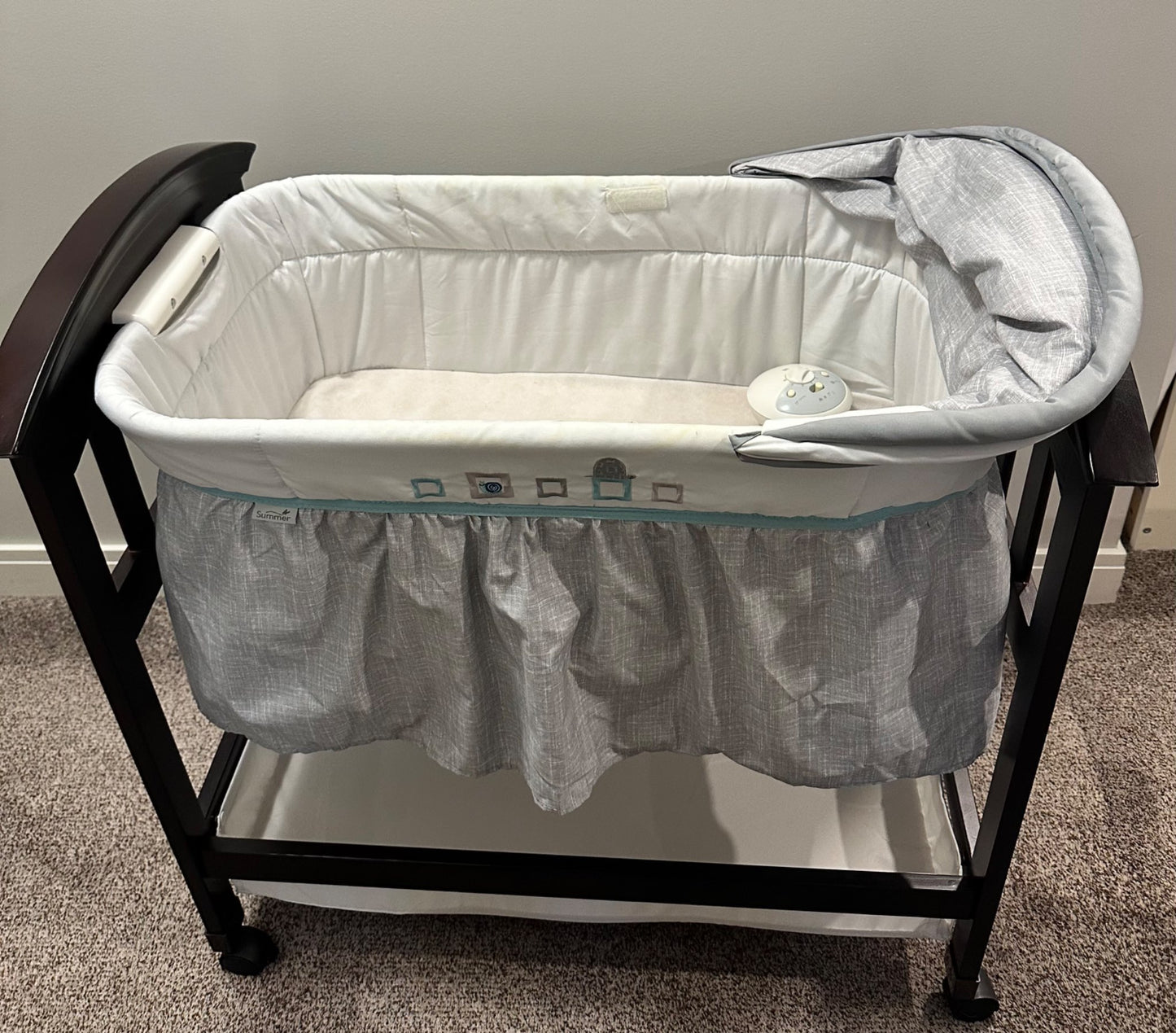 Summer Infant Bassinet