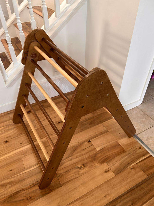 Pikler traingle climber