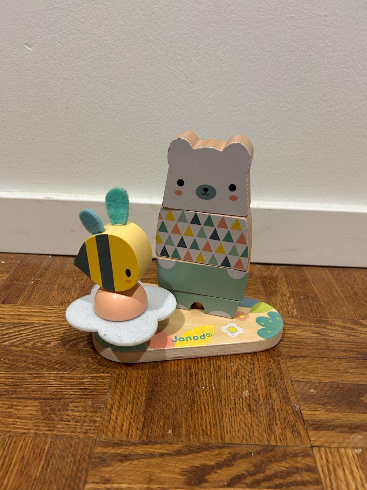 Stackable wooden bear