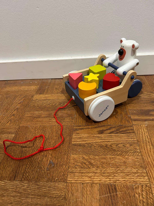 Pull toy wooden bear