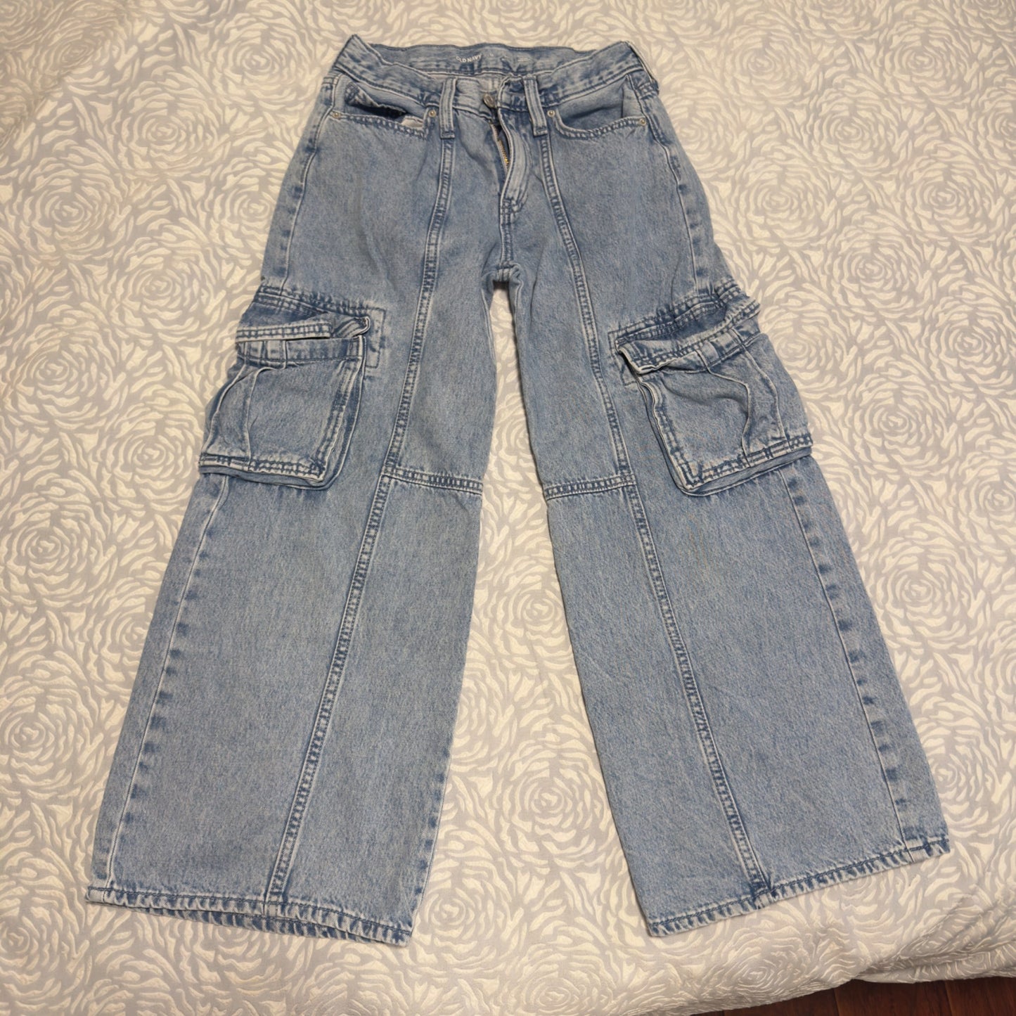 Size 12 old navy wide leg jeans with pockets , Kids 12