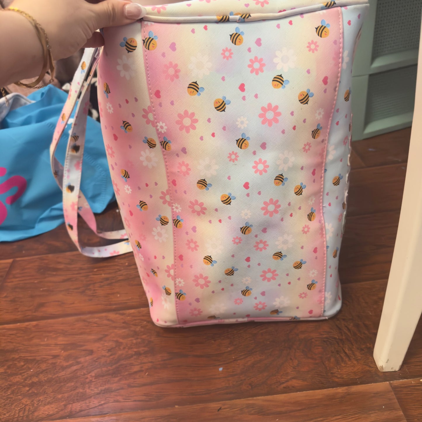 Bee kind over night large duffle bag