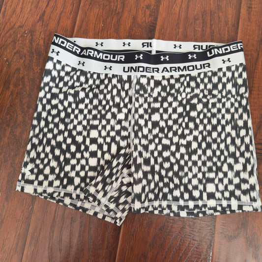Youth large under armour shorts , Kids 14