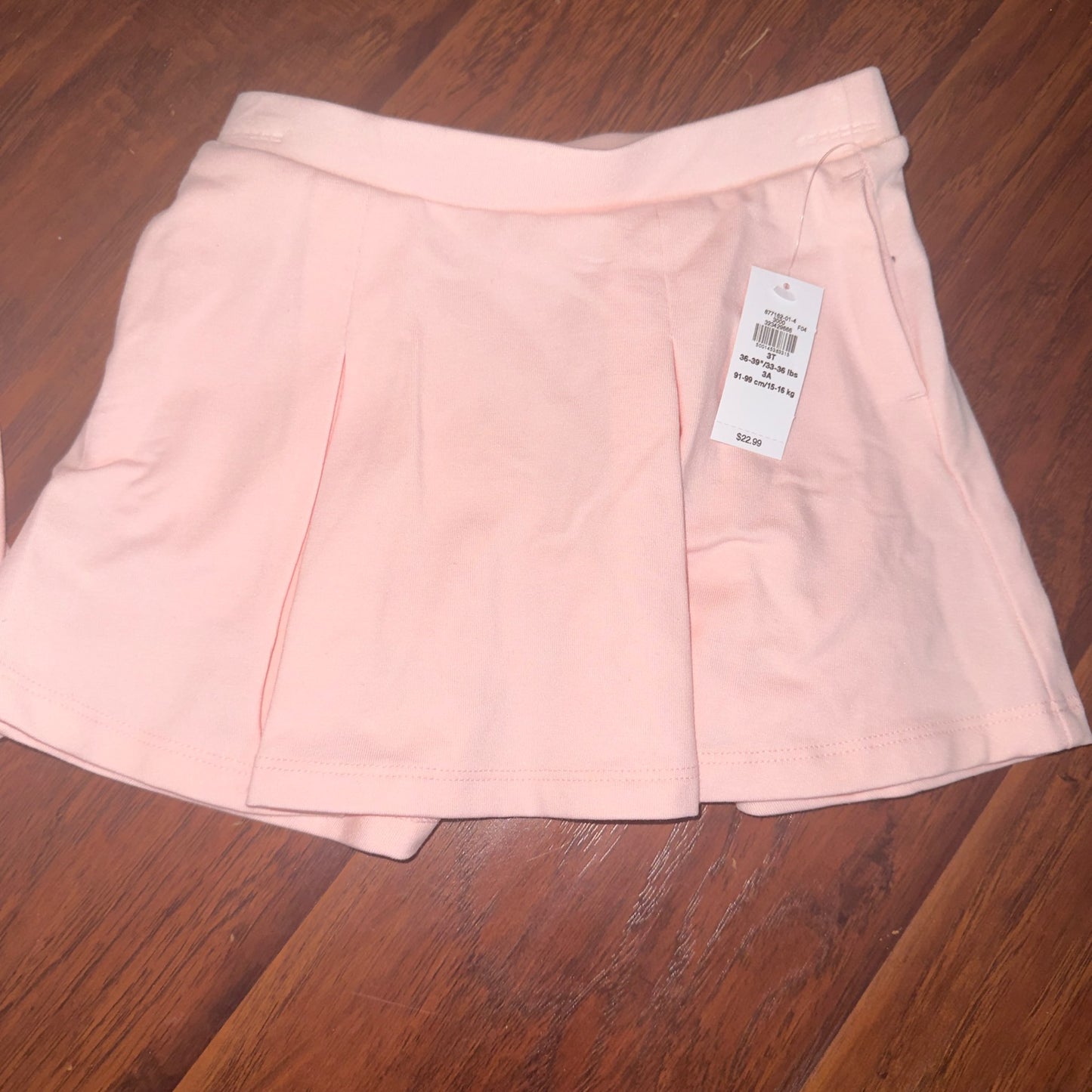 Size 3 old navy skort NWT , Kids 3T