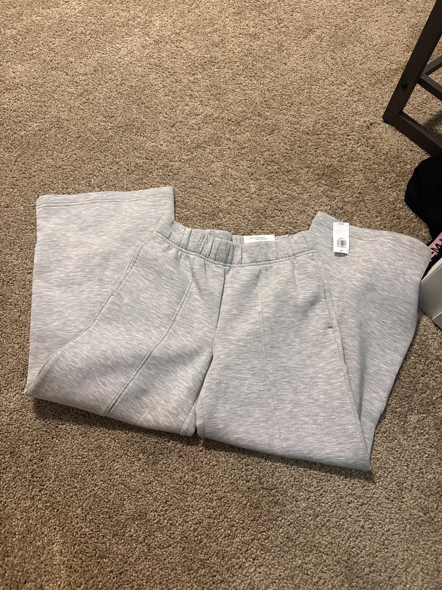 Brand new old navy wide legs pants size 8 , Kids 8