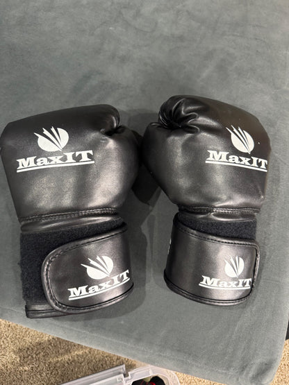 6 oz boxing gloves kids