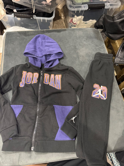 Jordan 3/4 sweatsuit , Kids 4/4T