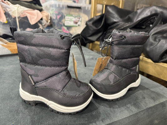 Size 6 toddler element winter boots , Shoes 6 (Walkers:12-24 mth)