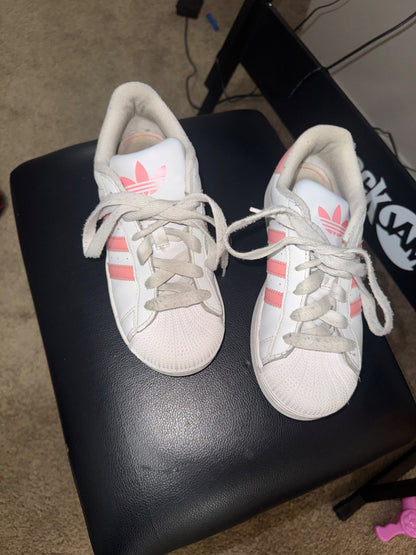Size 2 youth orthopedic adidas shoes , Shoes 2 (Kids:4-8yr)