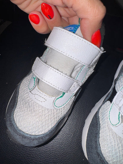Size 9 toddler nikes , Shoes 9 (Toddler:2-4yr)