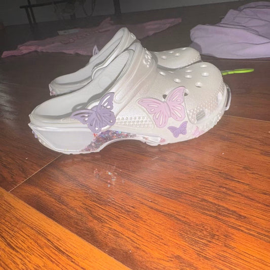 Size 8 crocs new , Shoes 8 (Toddler:2-4yr)