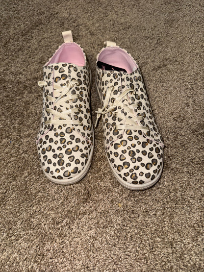 Size 4 youth shoes new , Shoes 4 (Big Kids:8–12yr)