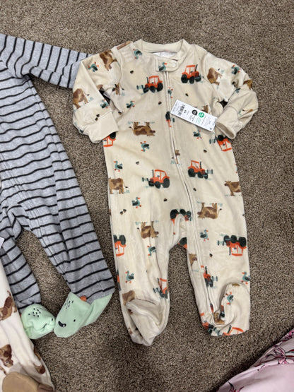 Carters boys sleeper lot , Kids 6 Month (3-6M)