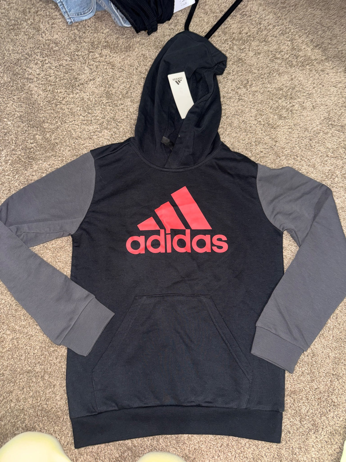 NWT Adidas hoodie 11-12 , Kids 12