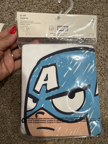 Size 4 gap avenger captain America pjs long sleeves and pants , Kids 4/4T