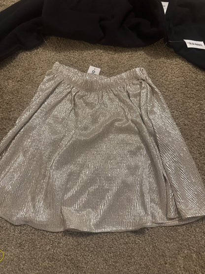 Brand new size 5 2 piece set , Kids 5/5T