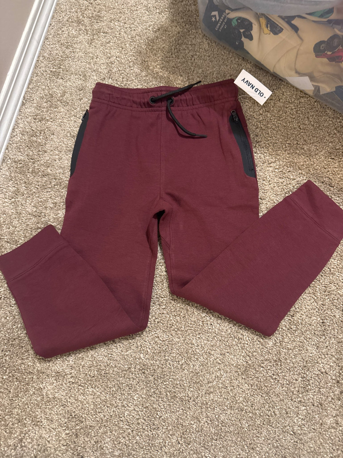 Boys old navy sweatsuit size 5 NWT, Kids 5/5T