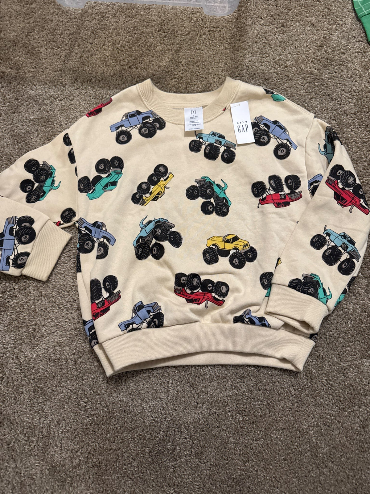 Gap monster truck sweater size 5 , Kids 5/5T