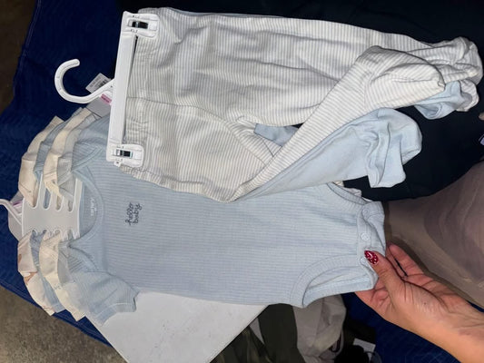 9 months brand new set of matching pants and onesies , Kids 9 Month (6-9M)