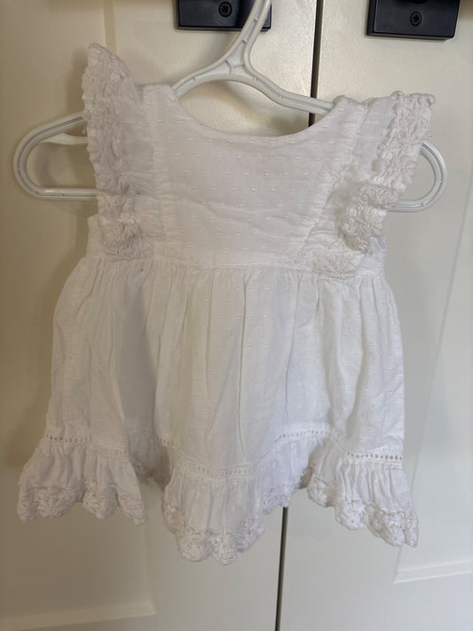 Baby gap dress size 6-12 months