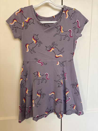 Girls dress bundle size 4/5