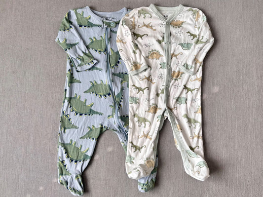 2 x dinosaur pyjamas - 6-9 months, Kids 9 Month (6-9M)