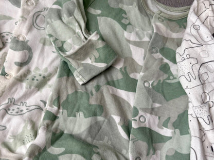 3 x pyjamas 0 - 3 months , Kids 3 Month (0-3M)
