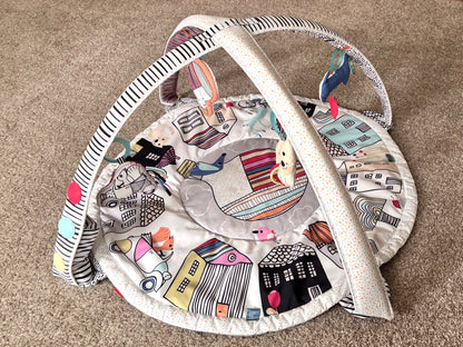 Skip Hop Activity Gym/Play mat - Retails $135