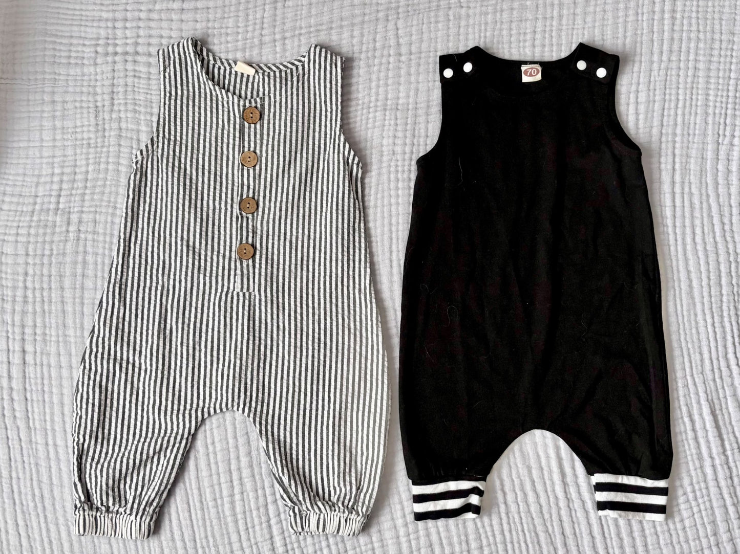 2 x summer rompers, worn once., Kids 6 Month (3-6M)