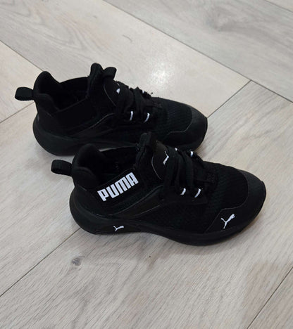 Black Puma Runners MRSP $60+, Shoes 11 (Toddler:2-4yr)