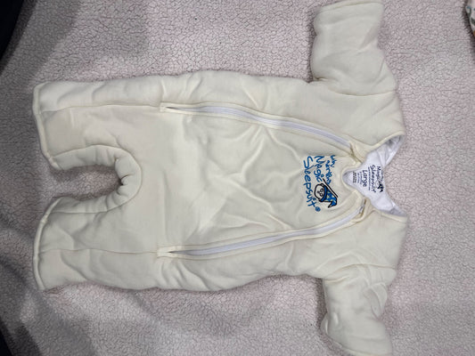 Yellow large NWOT  cotton magic Merlin sleep suit , Kids 9 Month (6-9M)
