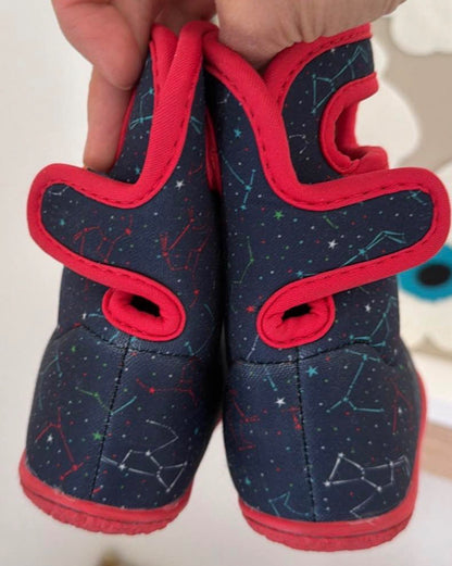 BOGS neoprene boots 6C, Shoes 6 (Walkers:12-24 mth)
