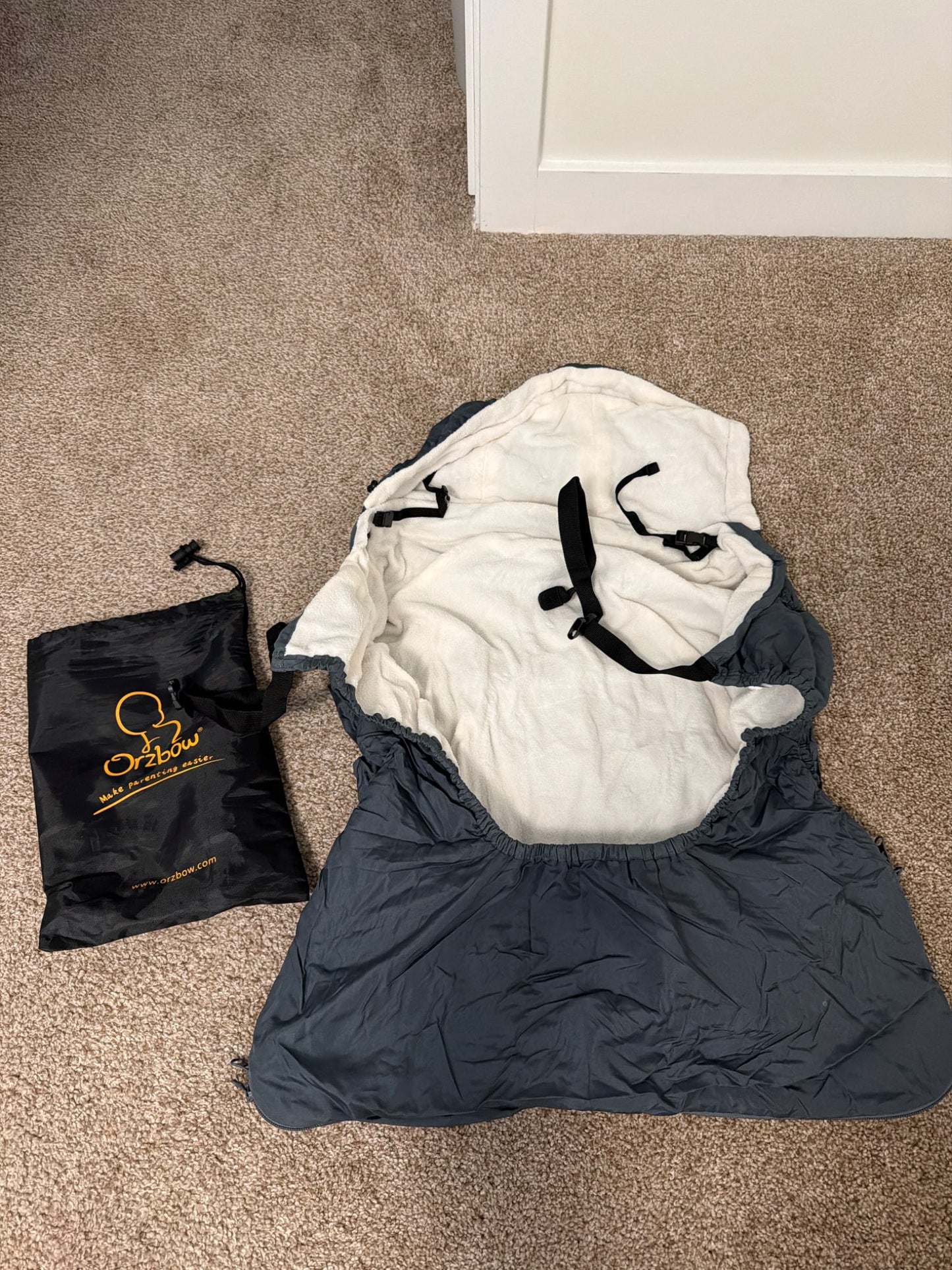 Fleece lined stroller/carrier cover