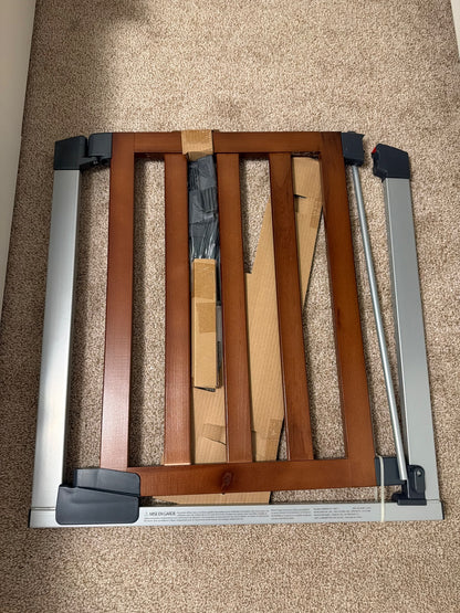 New Munchkin Auto Close Designer Gate