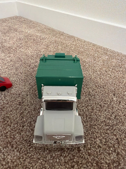 Driven trucks - 4 vehicles