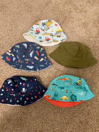 Sun hats (x5)